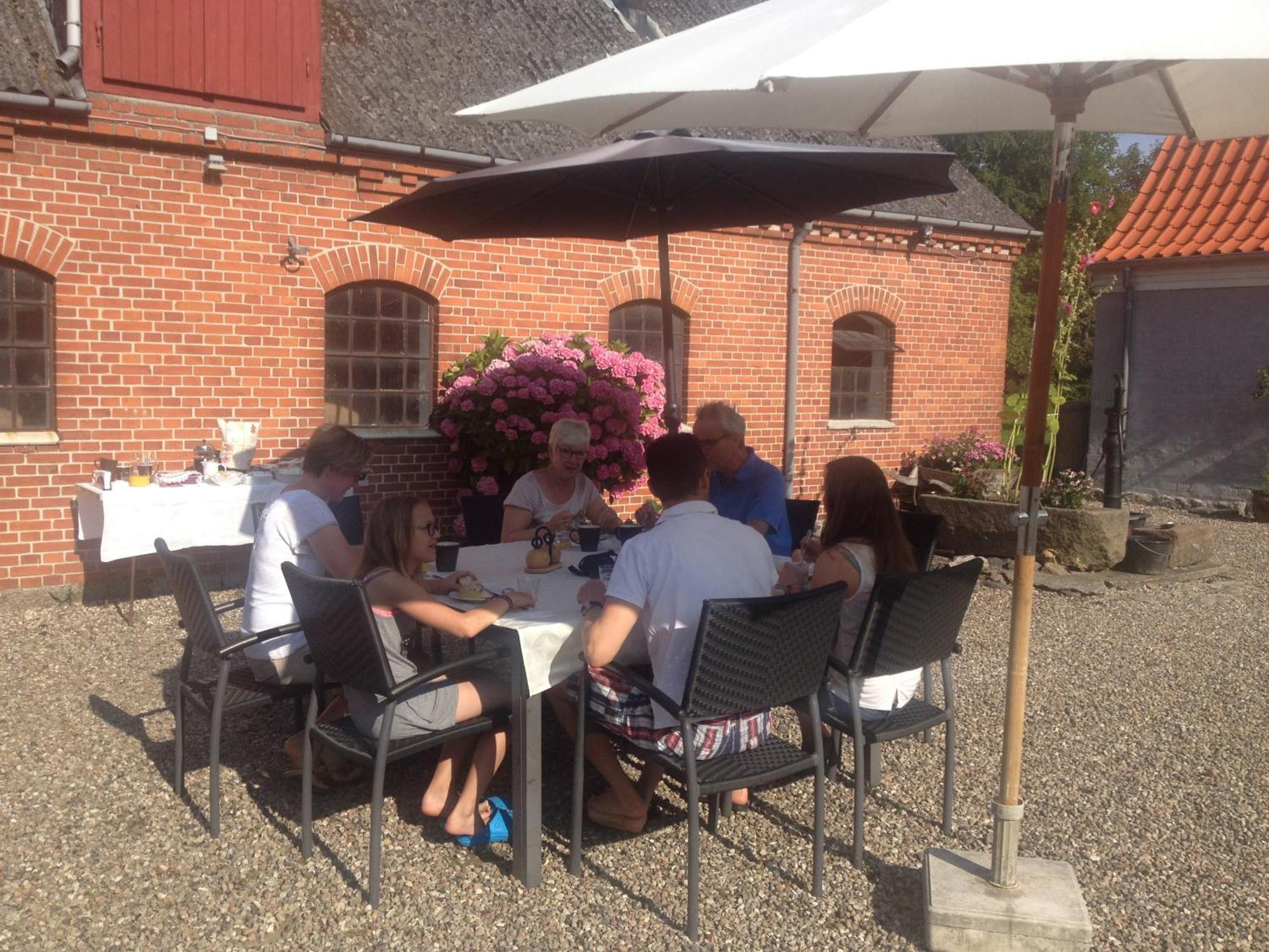 Kildegaarden Bed & Breakfast Frorup 外观 照片